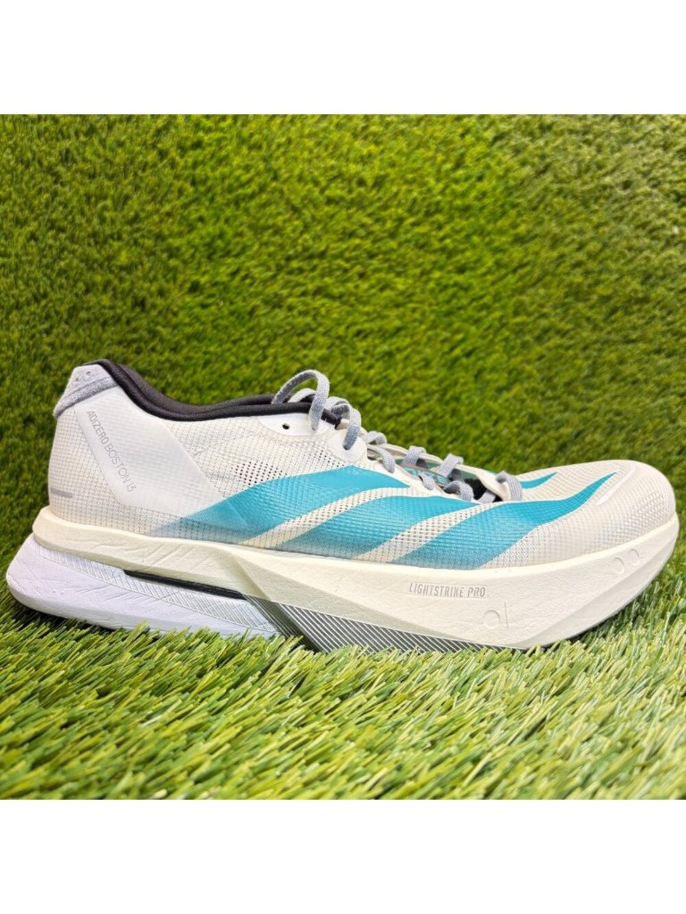 Adidas Adizero Boston 13 Women Size 9 White Teal Athletic Running Shoes Sneakers